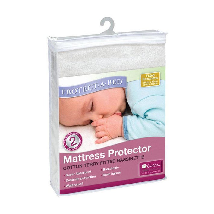 Bassinet sales waterproof protector