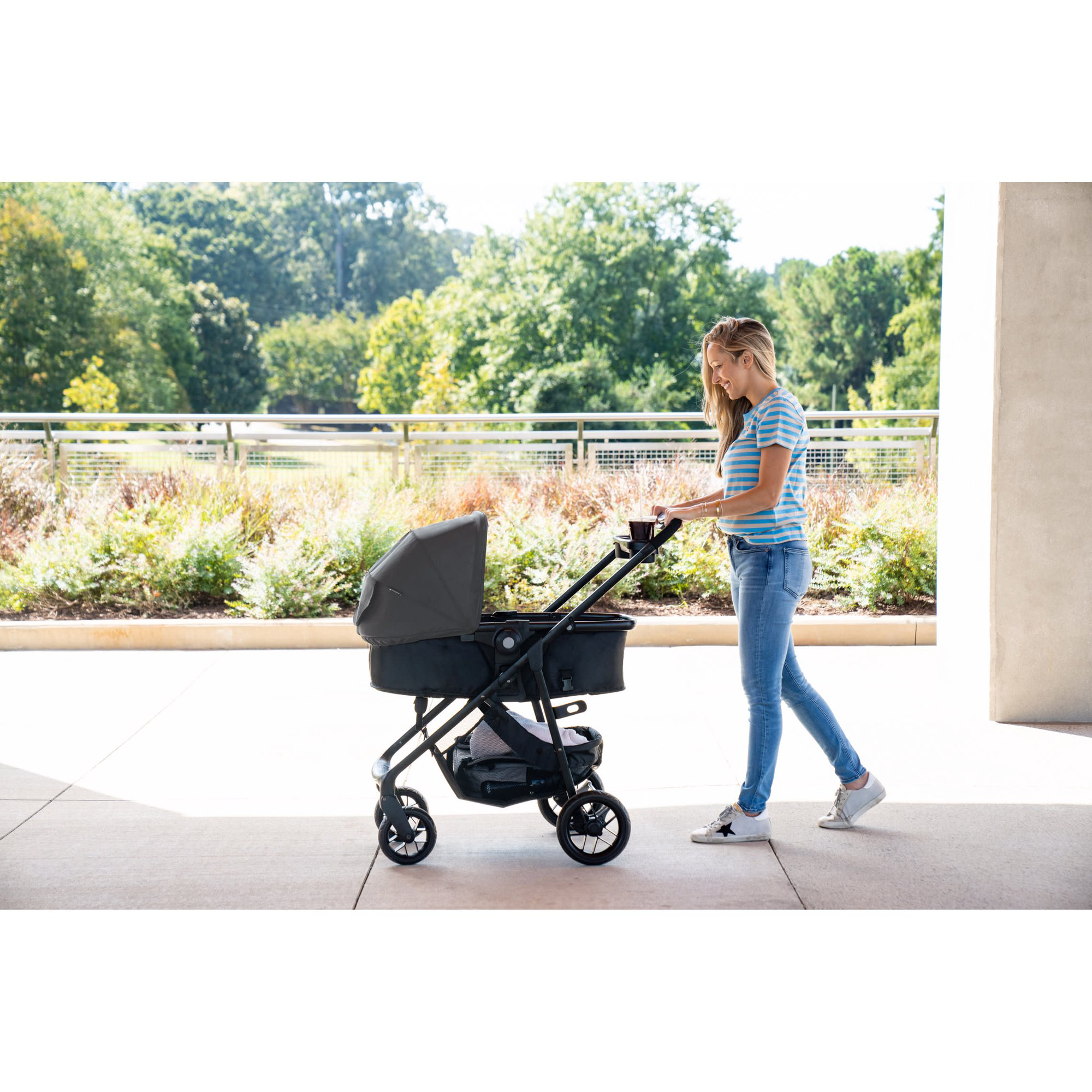Safety First Grow and Go Sprint 8in1 Travel System 4 Wheel