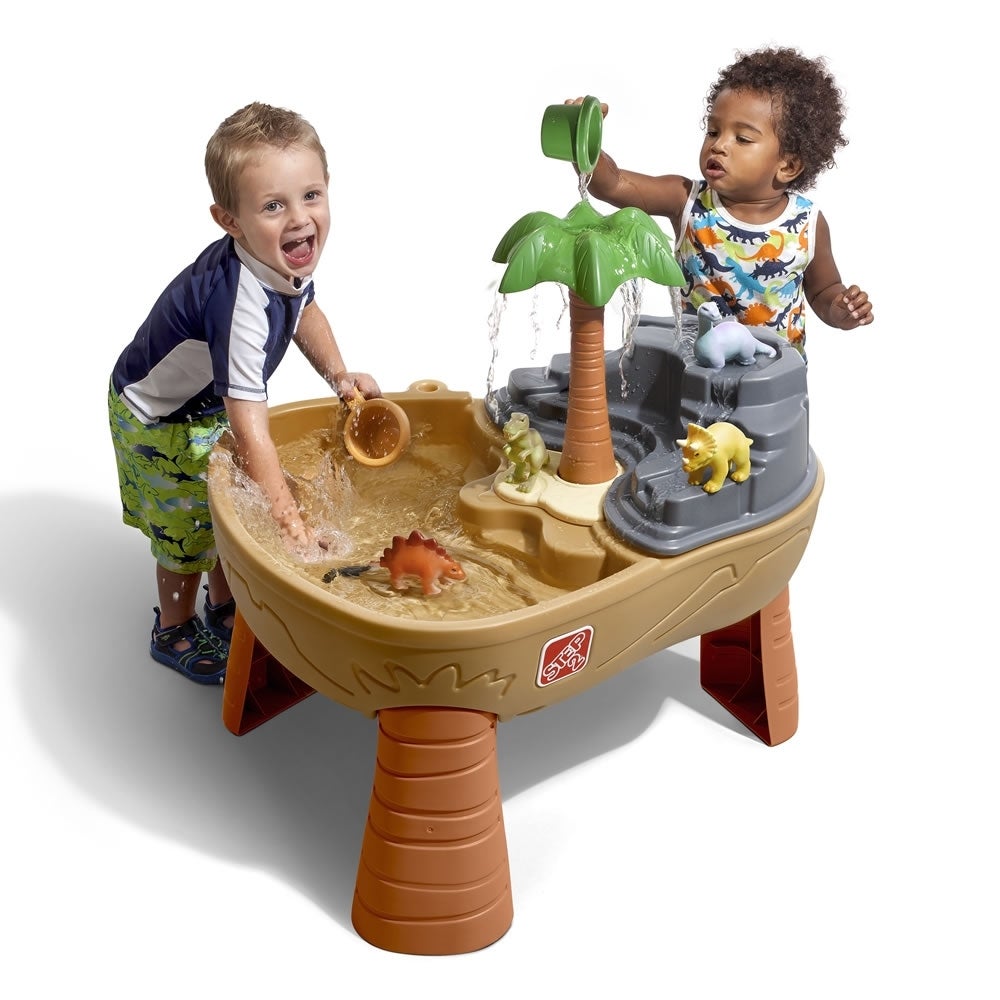 water play table